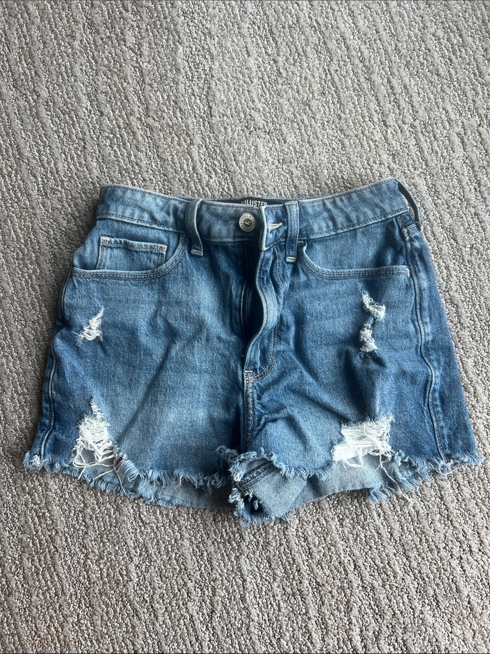 Hollister Ultra High Rise Mom Short